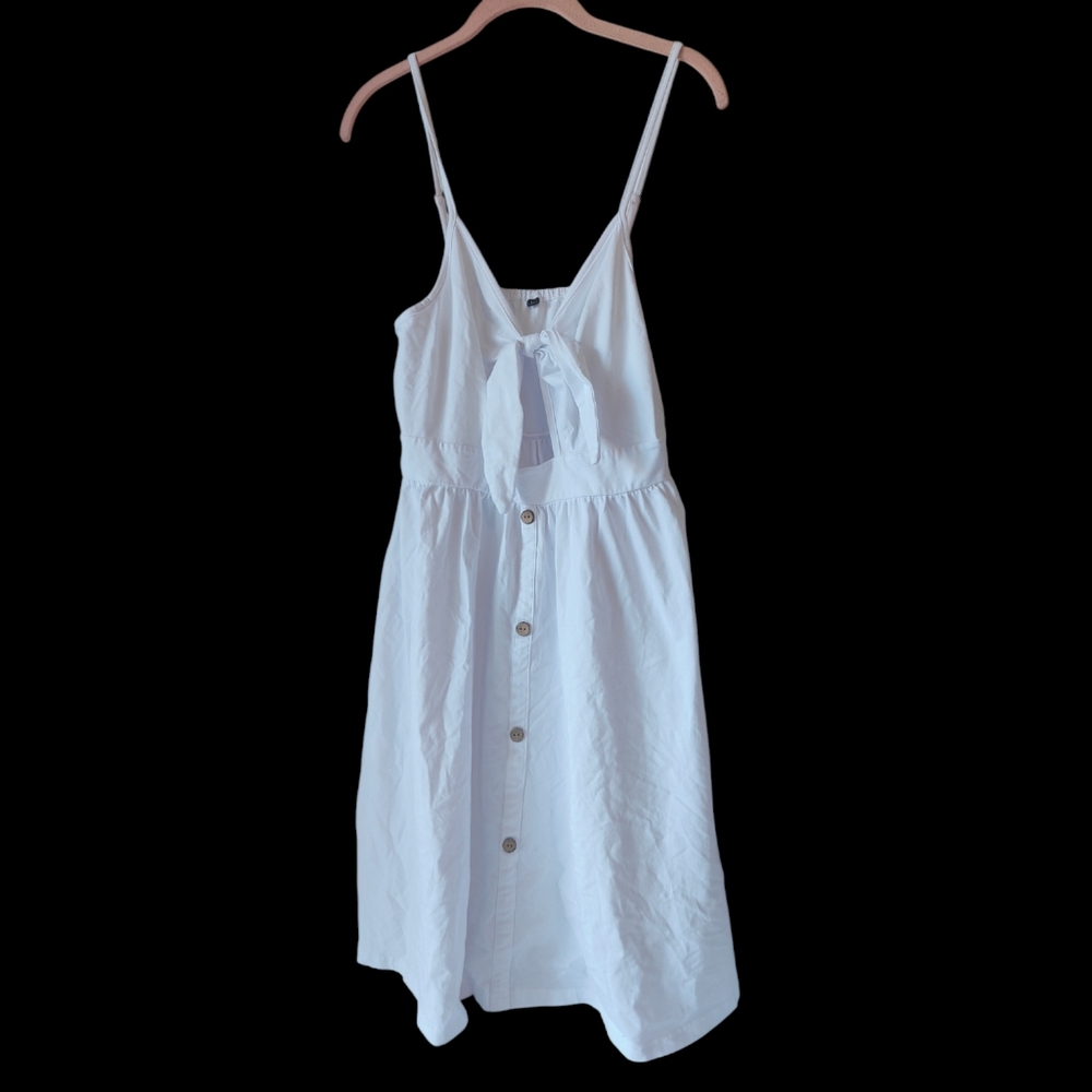 White Spaghetti Strap Dress with Sternum Cutout and Bow, Buttons - Size Large - Picture 12 of 12